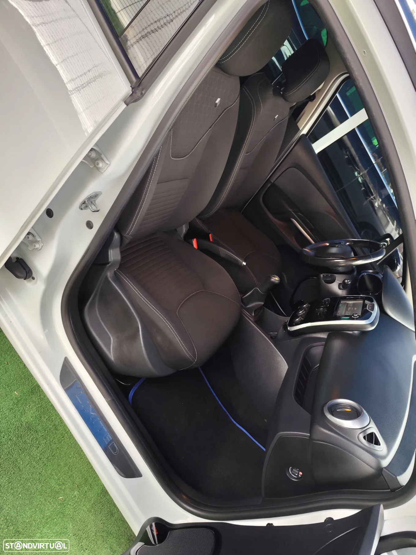 Renault Clio Sport Tourer 1.5 dCi Limited - 33