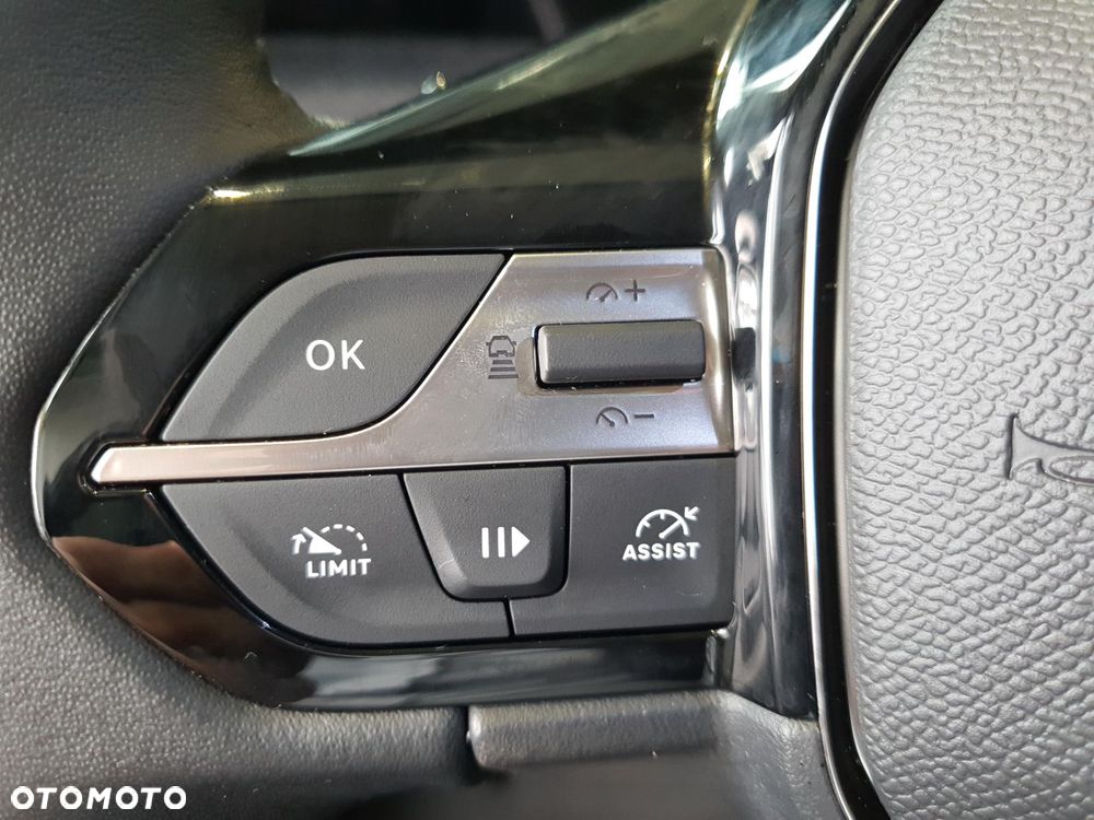 Peugeot 408 1.2 PureTech Allure Pack S&S EAT8 - 20