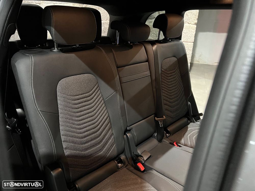 Mercedes-Benz EQB 250+ Progressive - 11