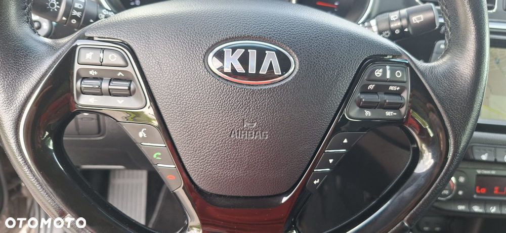 Kia Ceed 1.6 GDI L - 18