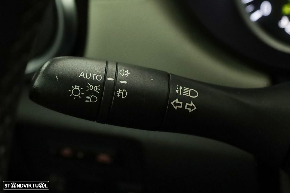 Nissan Micra 1.0 IG-T N-Design Black CVT - 14