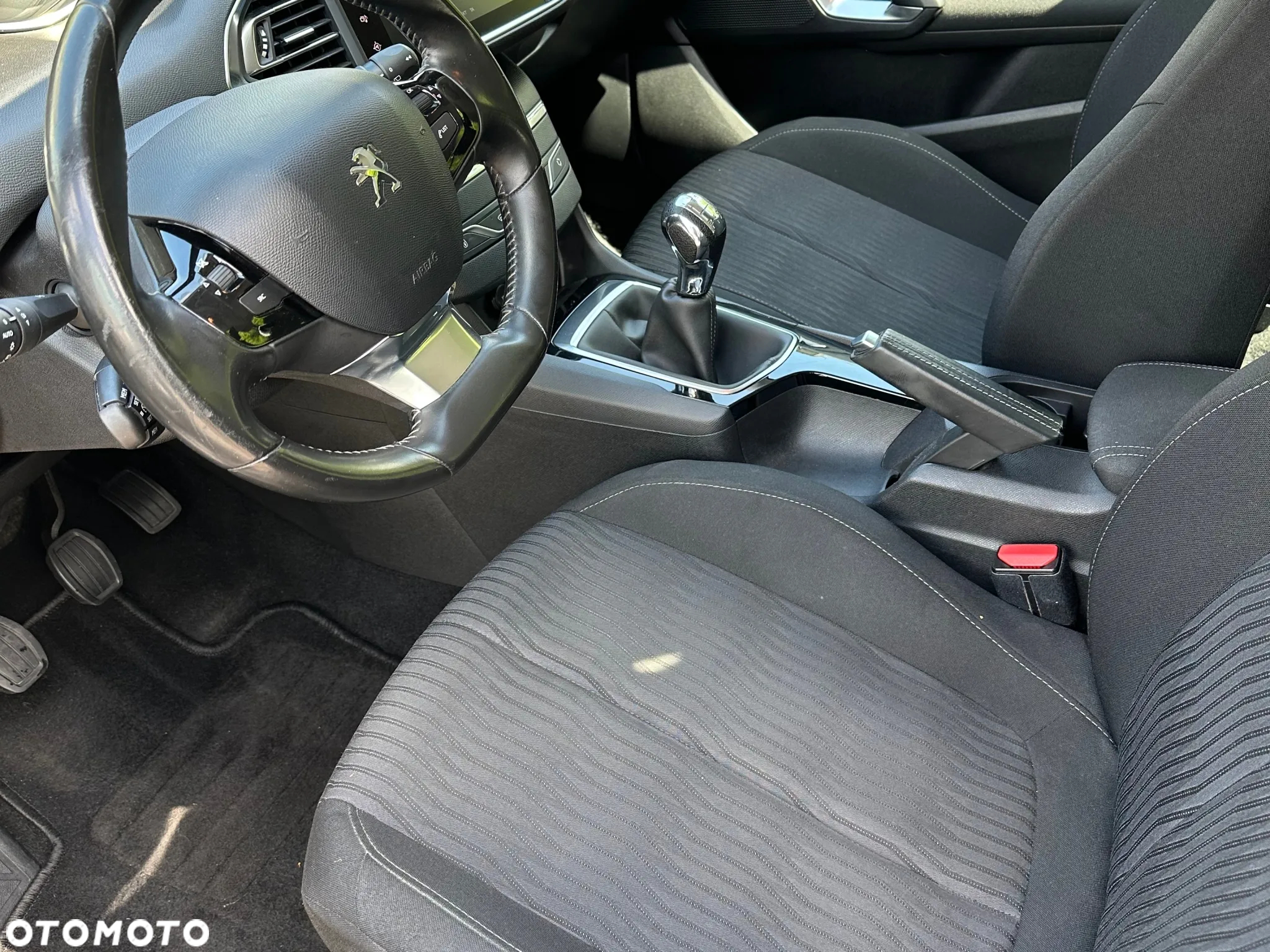Peugeot 308 1.2 PureTech Active S&S - 15