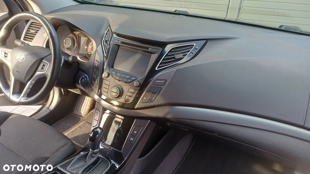Hyundai i40 1.7 CRDi Comfort DCT - 9