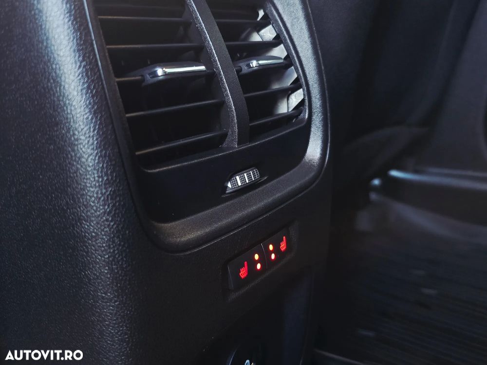 Ford Kuga 2.5 Duratec FHEV FWD Titanium - 15