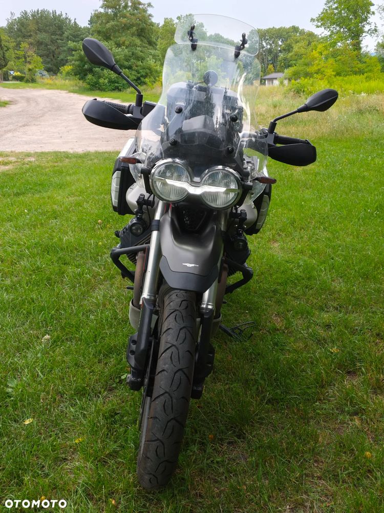 Moto Guzzi V85 - 3
