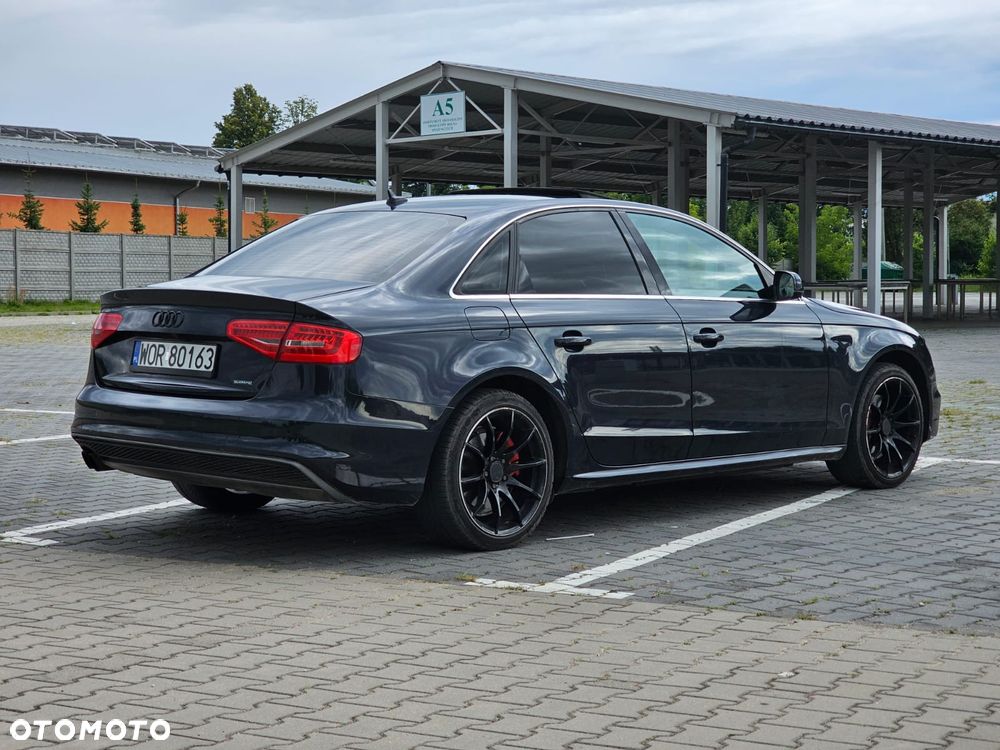 Audi A4 Limousine - 5