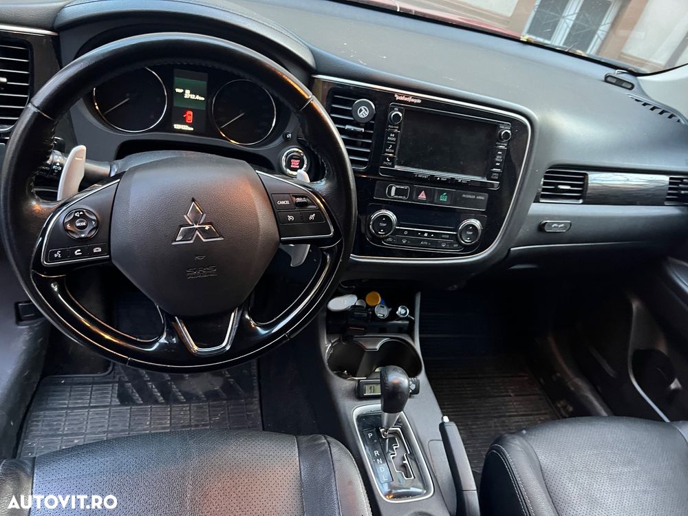 Mitsubishi Outlander 2.2L DI-D 6AT 4WD Intense+ pachet ASF A06 - 7