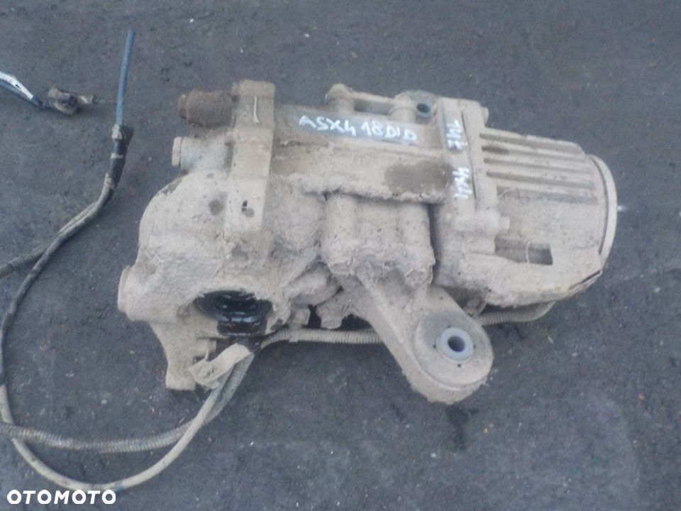 MITSUBISHI ASX 1.8 DID MOST TYLNY DYFER - 2