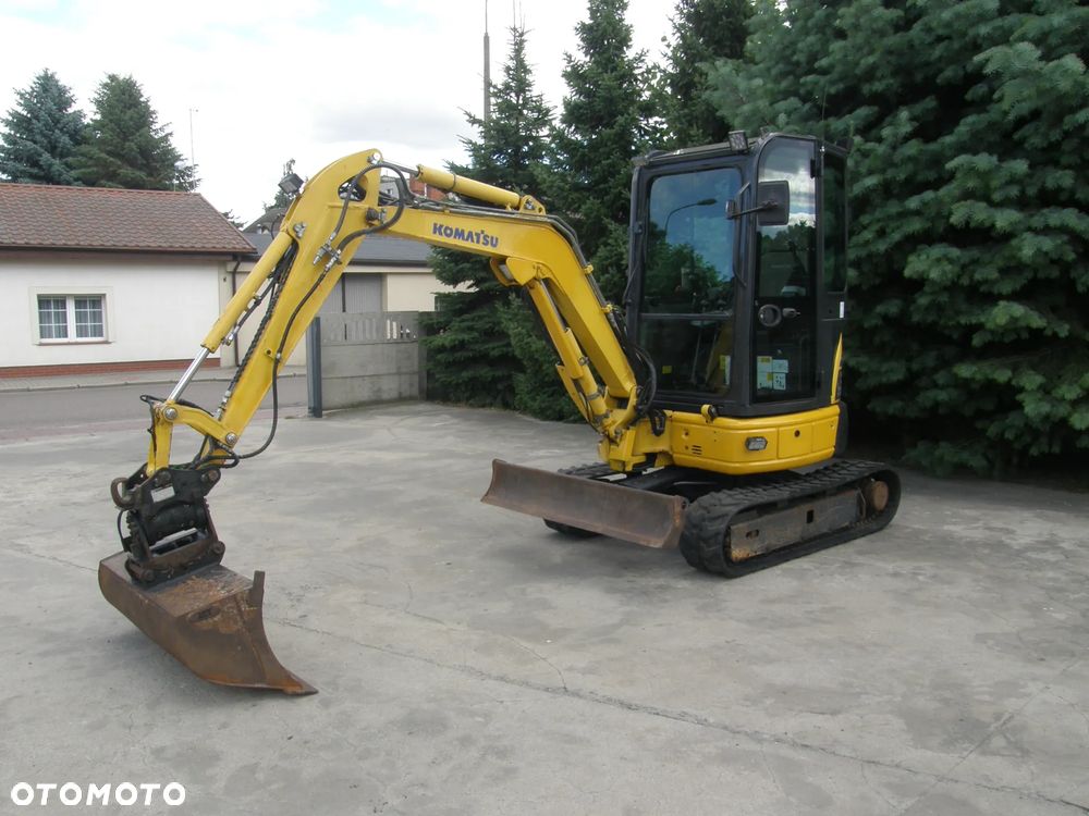 Komatsu PC26MR-3 2018rok szybkozłącze uchylne hydrauliczne sprowadzona - 4