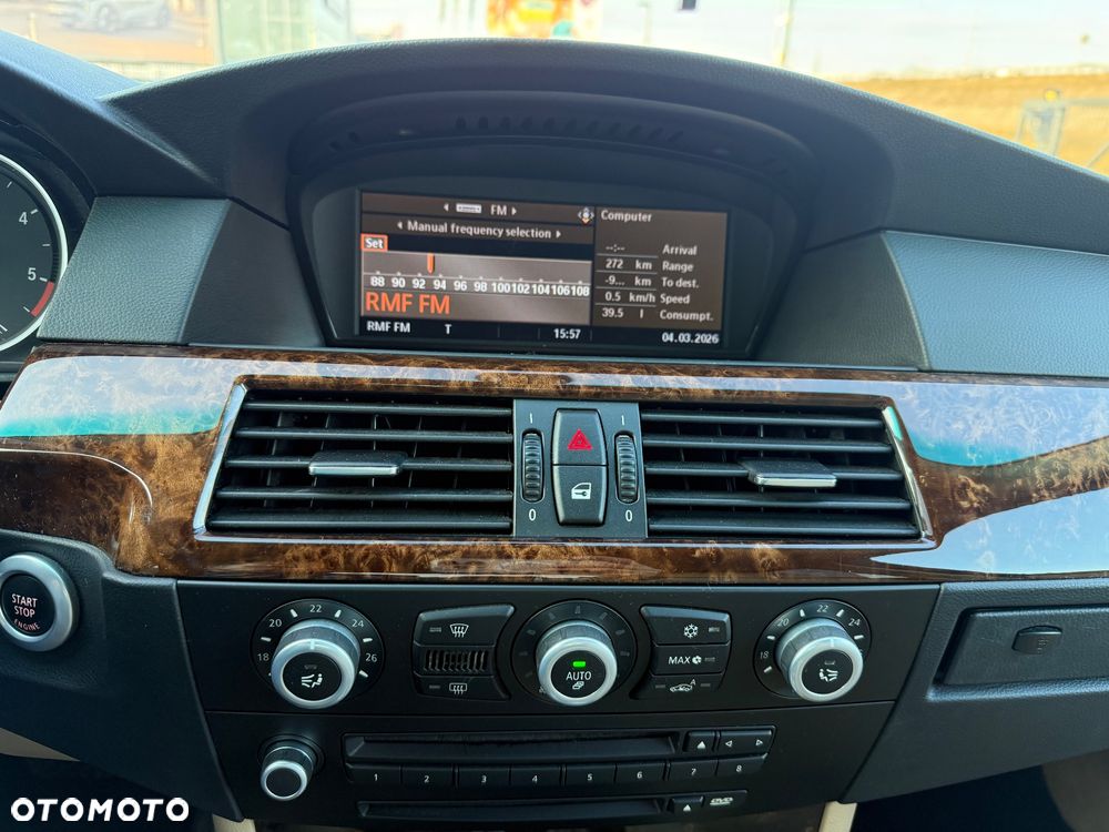 BMW Seria 5 530d xDrive Edition Exclusive - 38