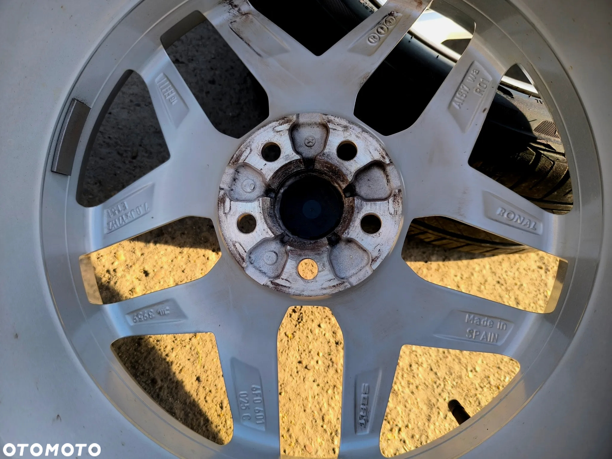 5x100 Alufelgi Felgi Aluminiowe 17 Koła Letnie Lato SEAT 6F0 6F IBIZA V 5 TOLEDO IV 4 SKODA FABIA IV 4 III 3 RAPID I II 2 VW POLO VI 6 V 5 POLO PLUS 6mm Legnica ALU-RAD 215/45 - 15