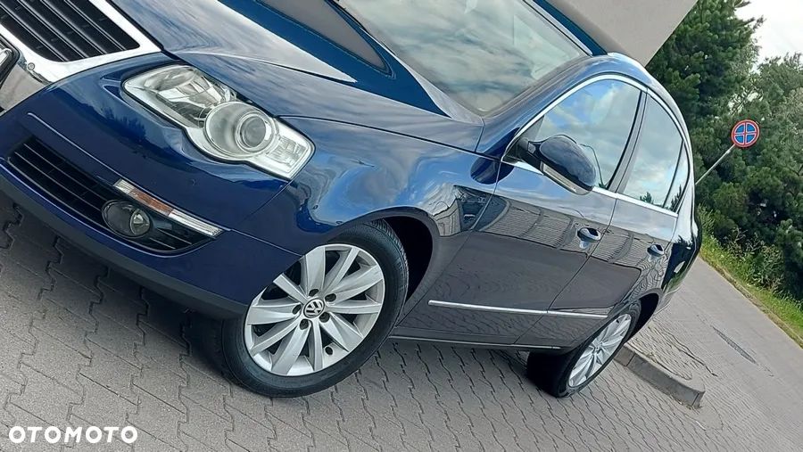 Volkswagen Passat 2.0 FSI Comfortline - 30