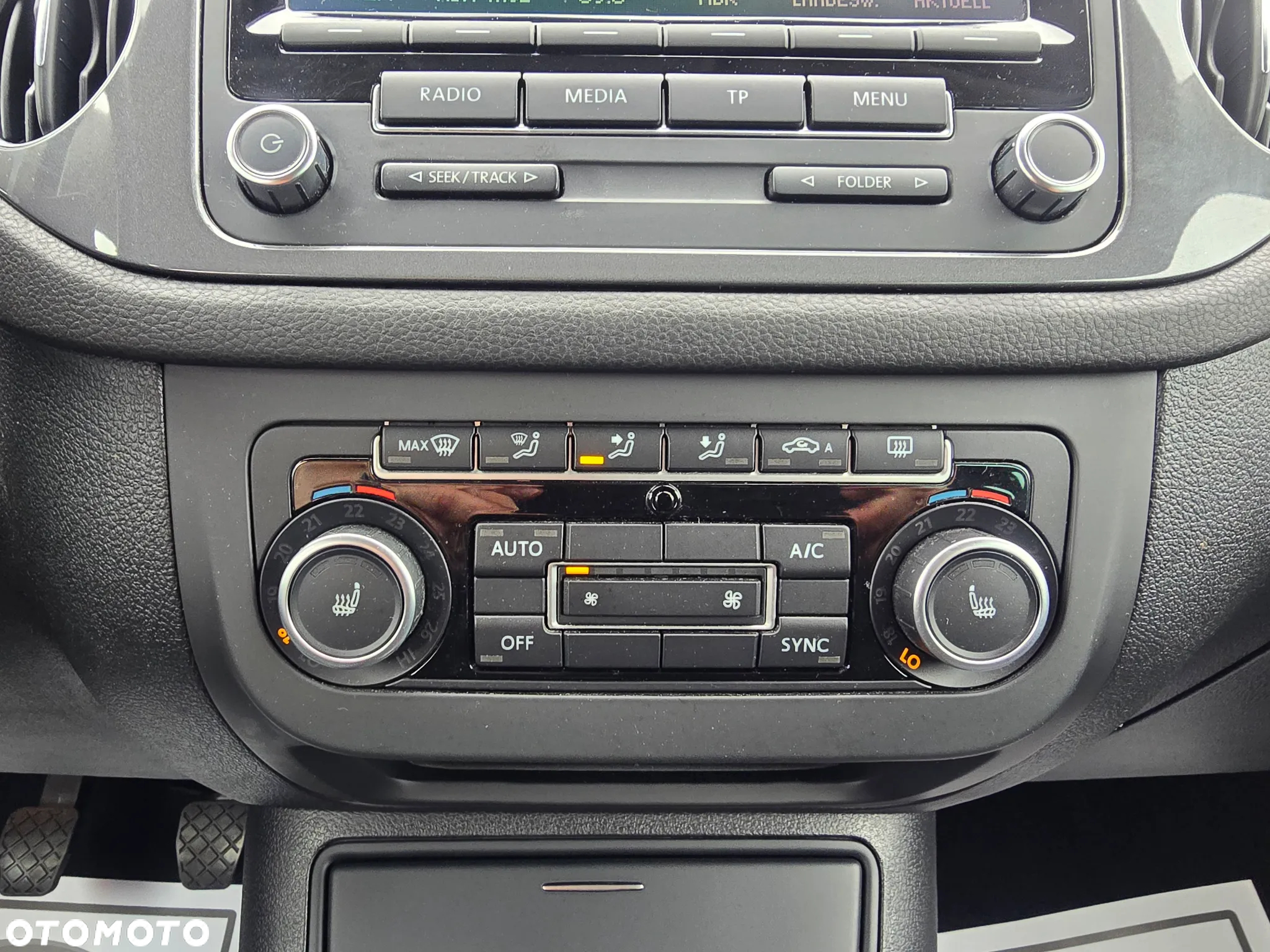 Volkswagen Tiguan 1.4 TSI BlueMotion Technology Sport & Style - 11