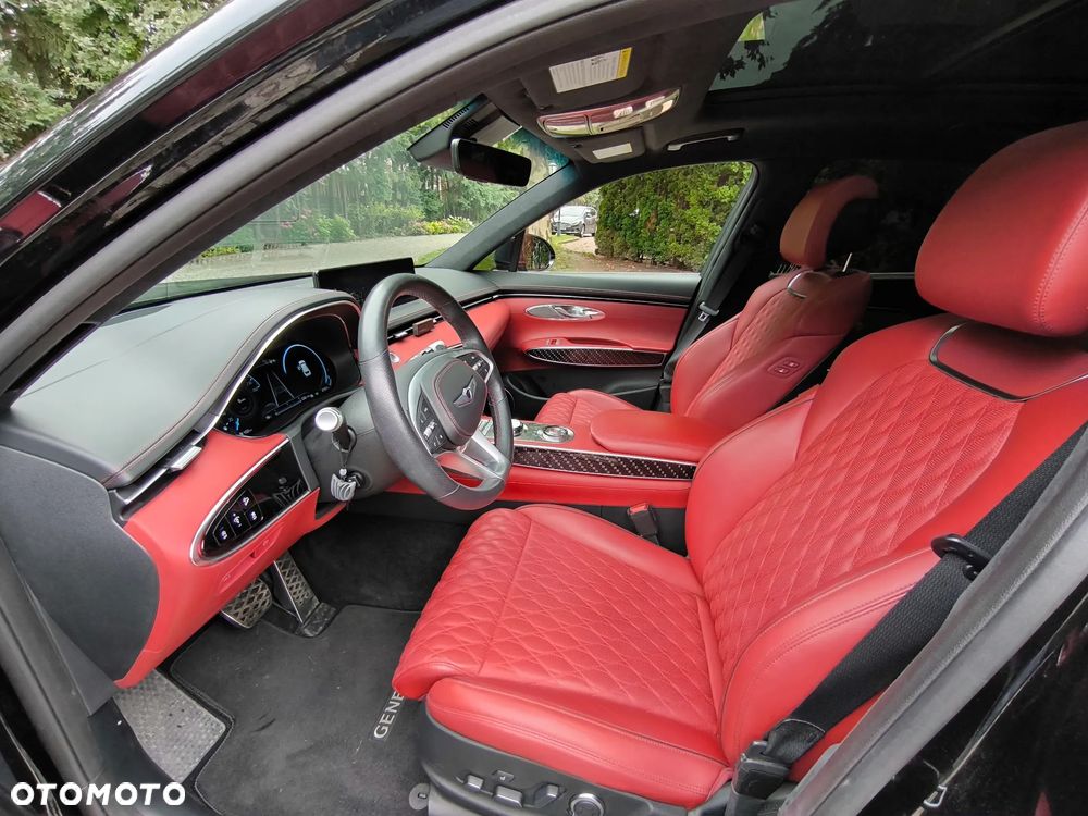Genesis GV70 - 11
