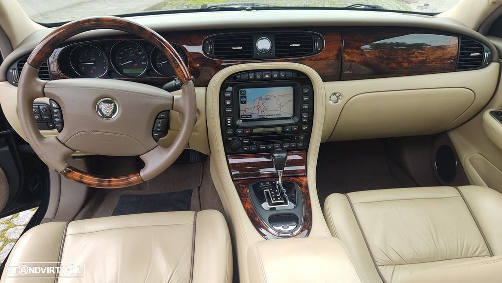 Jaguar XJ XJ6 2.7 D V6 Executive - 23