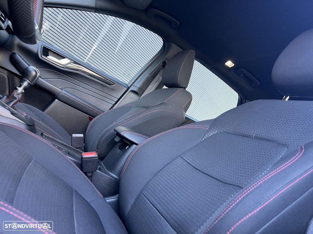 Ford Kuga 1.5 EcoBoost ST-Line - 7