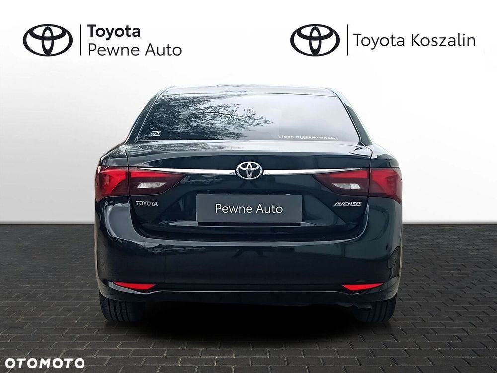 Toyota Avensis 2.0 D-4D Premium - 5