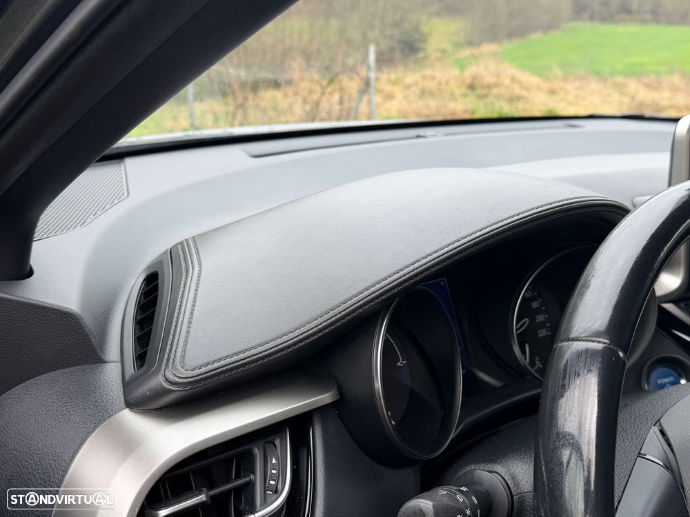 Toyota C-HR 1.8 Hybrid Square Collection - 48