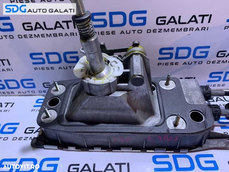 Ansamblu Timonerie Maneta Schimbator cu Sufe Cutie Viteze Manuala in 5 Trepte Skoda Octavia 2 1.9 TDI BLS 2004 - 2013 Cod 1K0711266AC 1K0711265AR 1K0711091A 1K0711061B - 8