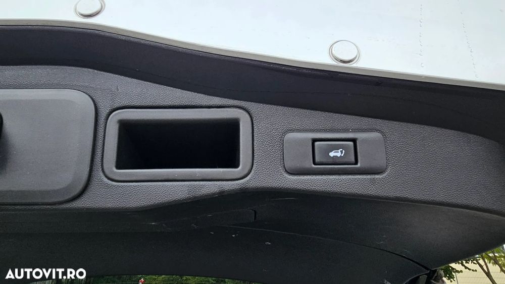 Renault Talisman TCe 225 EDC GPF LIMITED - 9