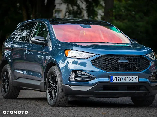 Ford Edge - 2