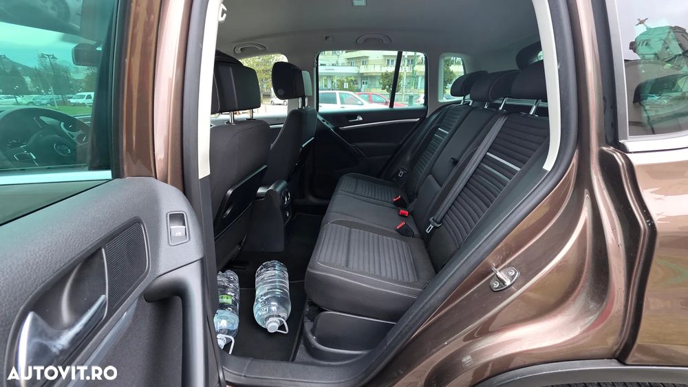 Volkswagen Tiguan 2.0 TDI DPF BlueMotion Technology Cup Sport & Style - 10