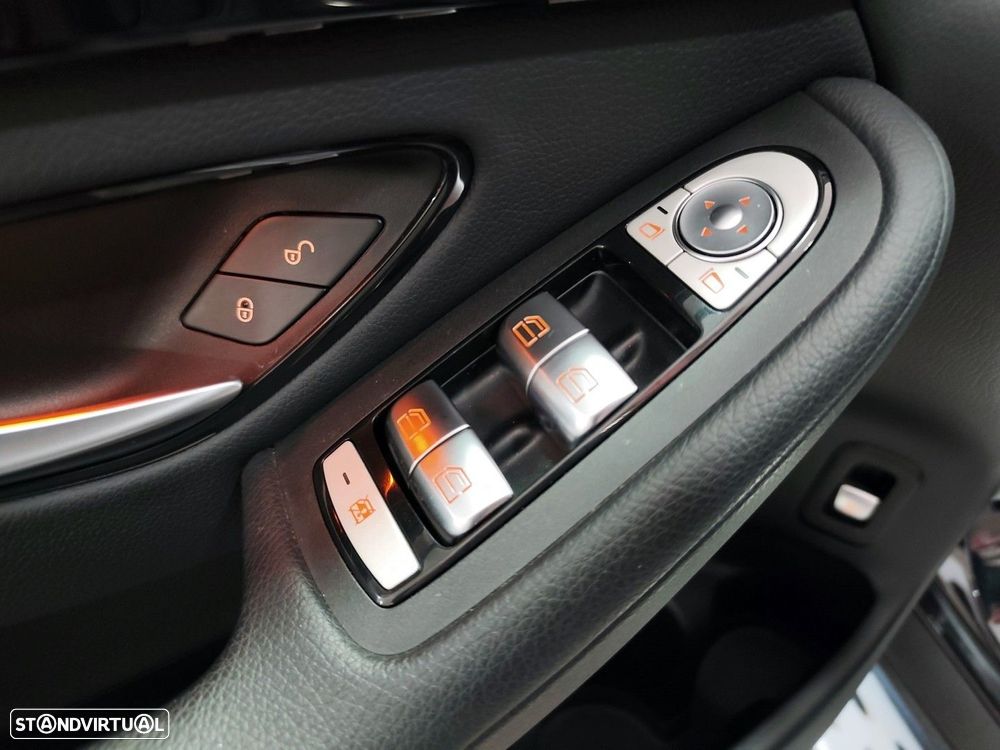 Mercedes-Benz GLC 200 d Coupé - 32