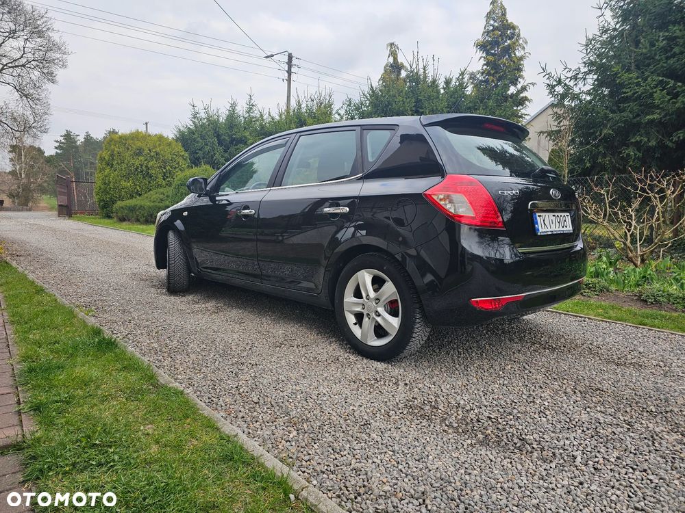 Kia Ceed 1.4 CVVT Attract - 5