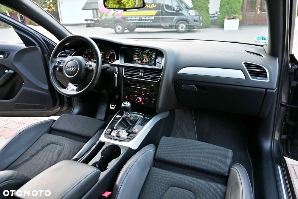 Audi A4 Avant 2.0 TDI DPF clean diesel S line Sportpaket - 20