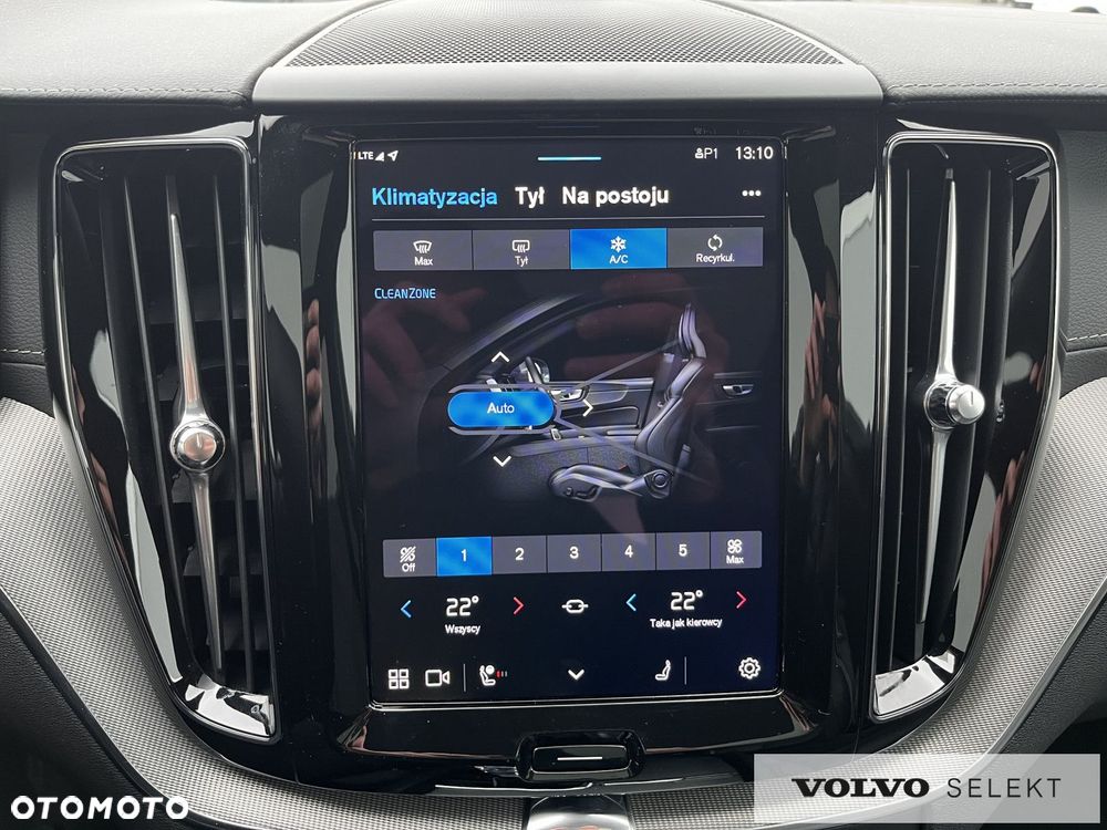 Volvo XC 60 - 22
