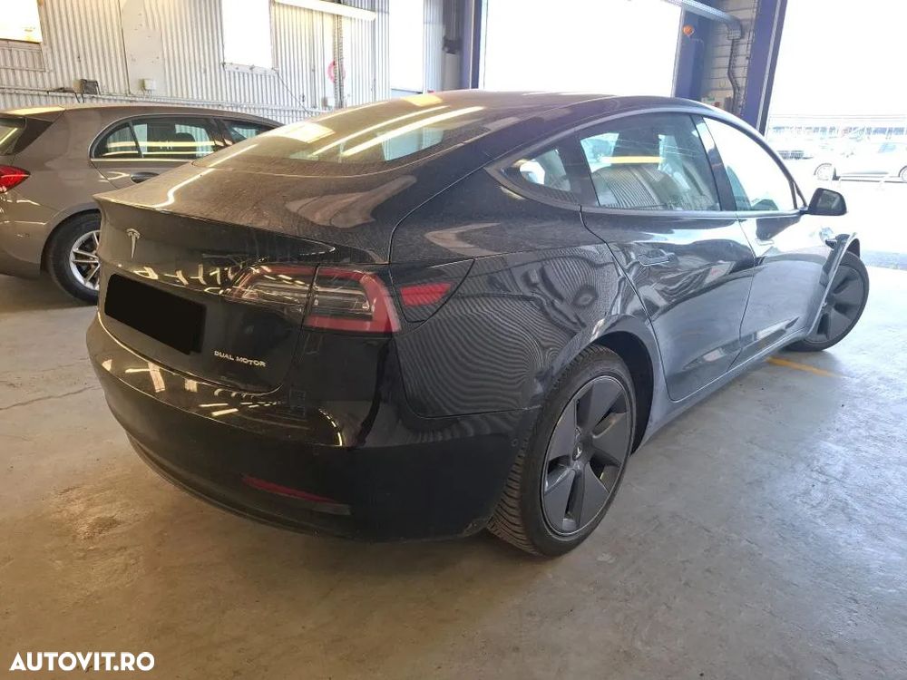 Tesla Model 3 Langstreckenbatterie Allradantrieb Dual Motor - 4