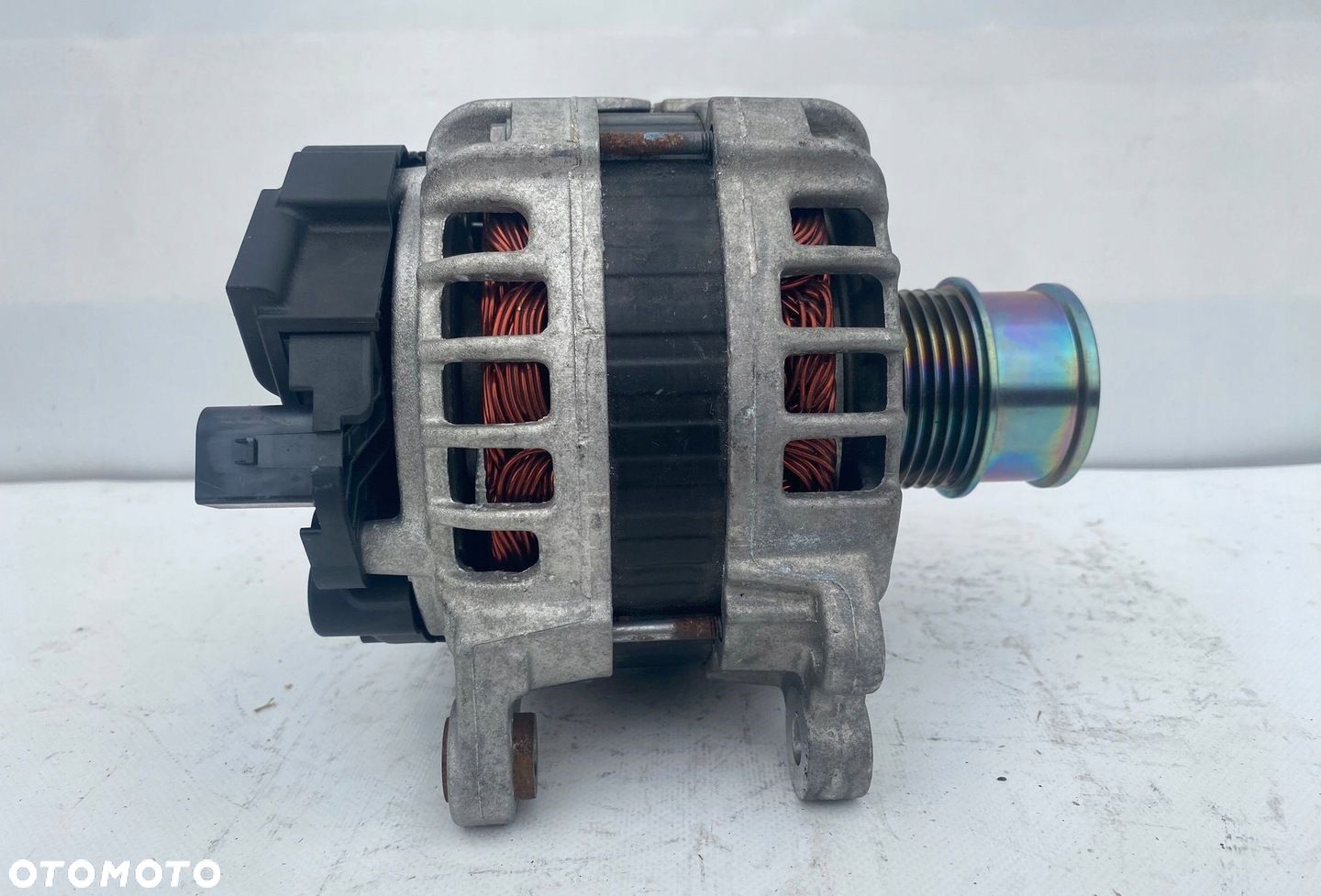 NOWY ALTERNATOR BOSCH - AUDI SEAT SKODA VOLKSWAGEN - 04C903023L - 1