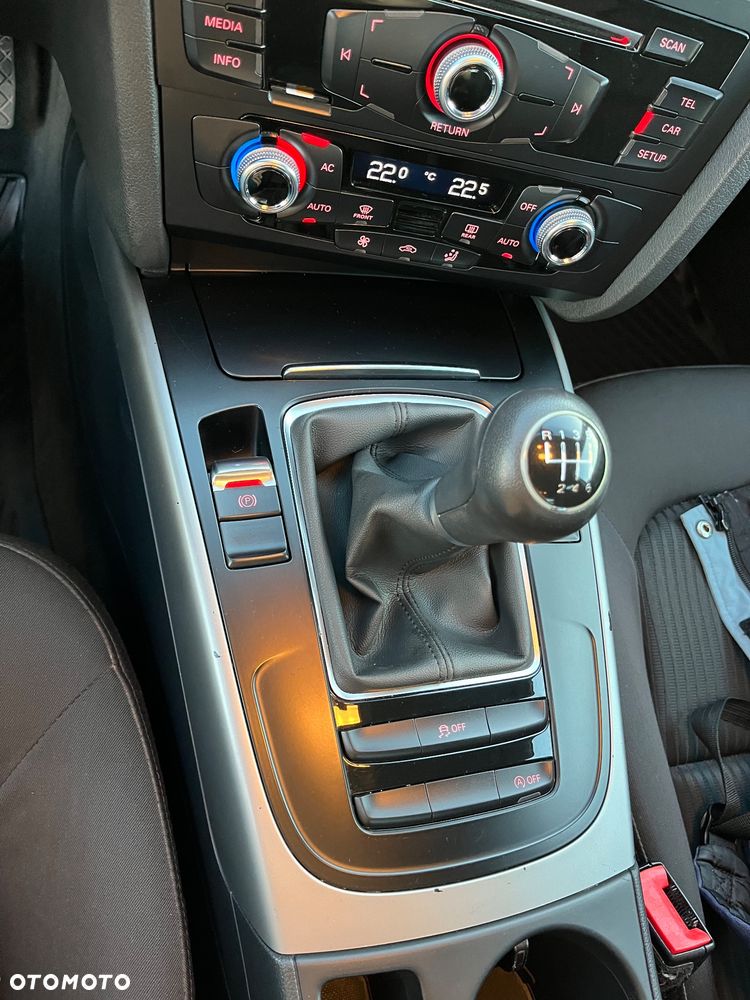 Audi A4 Limousine - 16