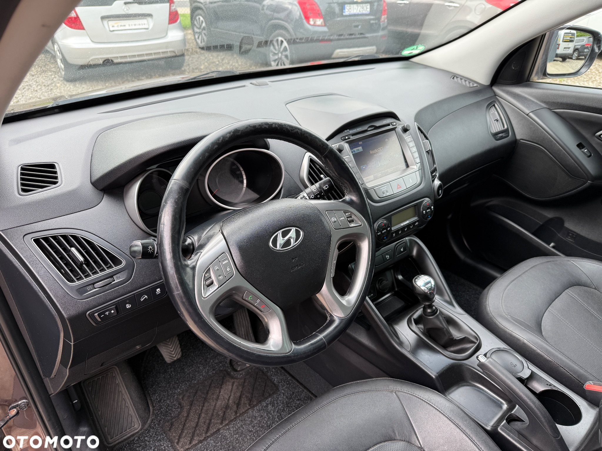 Hyundai ix35 2.0 2WD Trend - 12