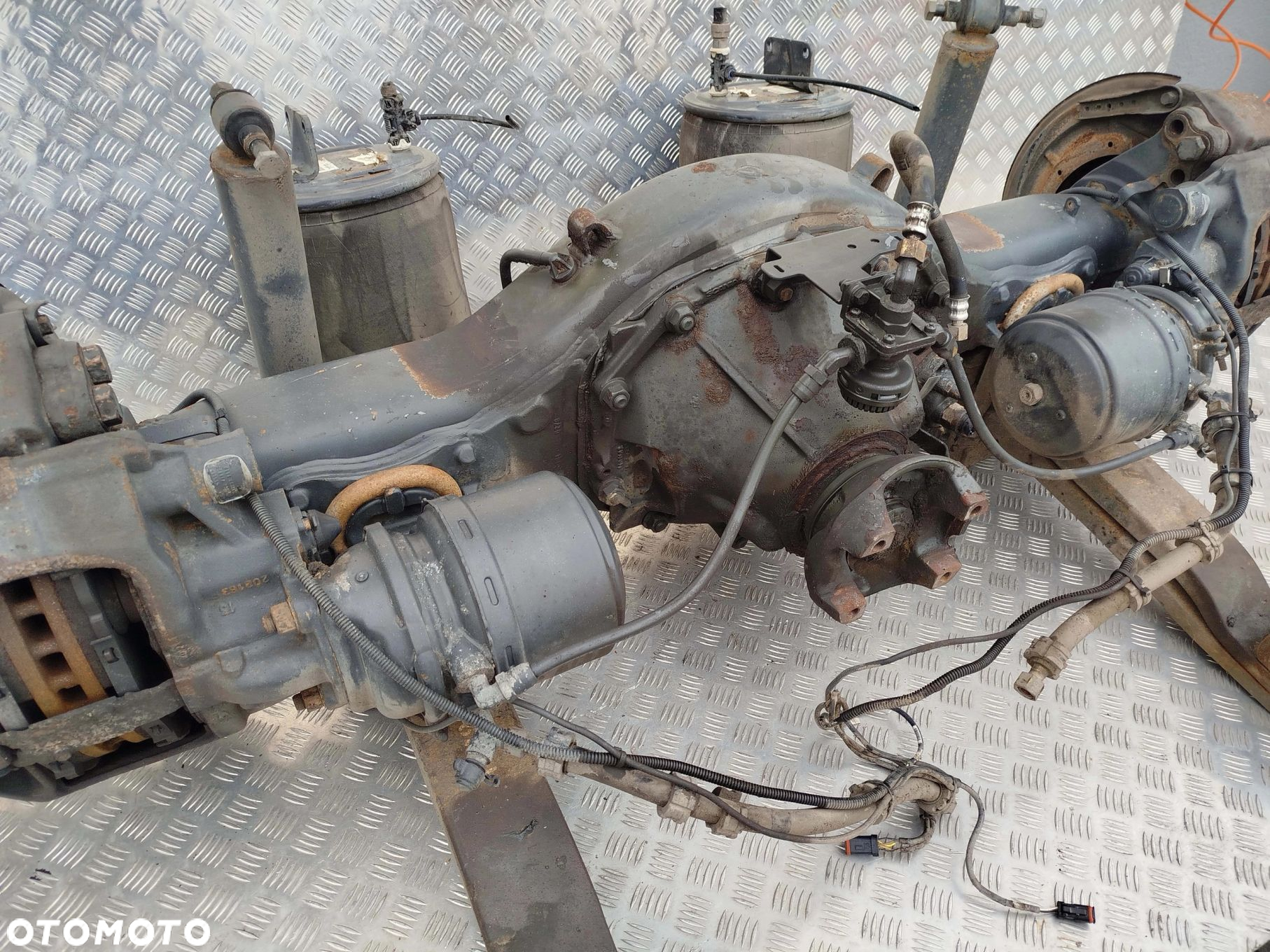 WKŁAD MOSTU SCANIA 3.96 RP 835 - 4