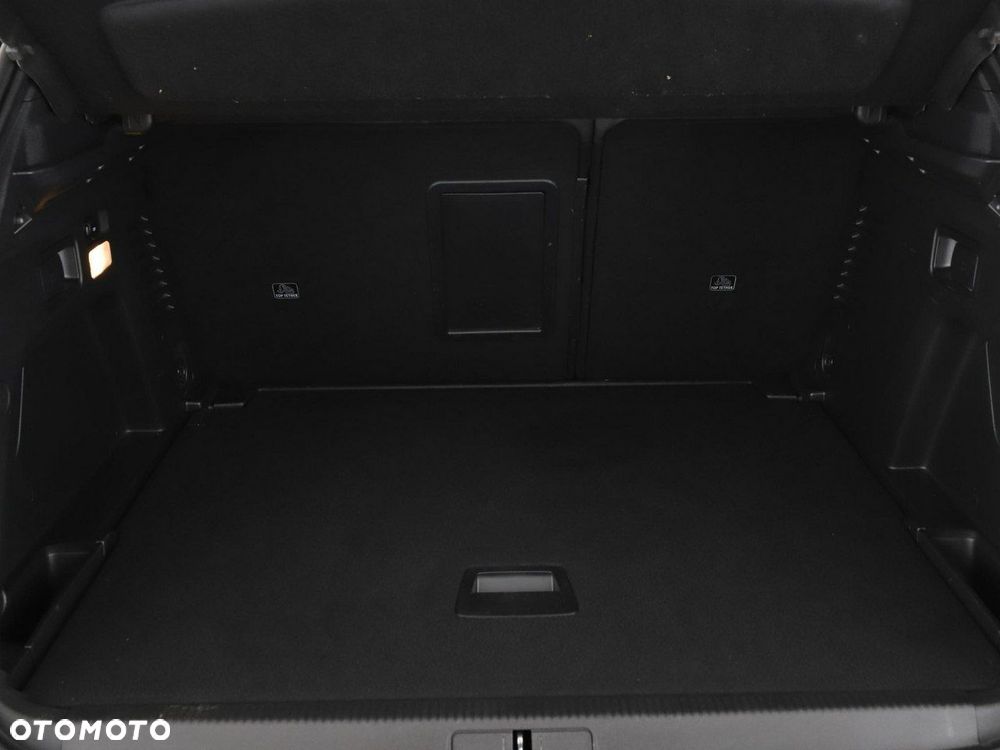 Peugeot 3008 1.2 PureTech Road Trip S&S - 21