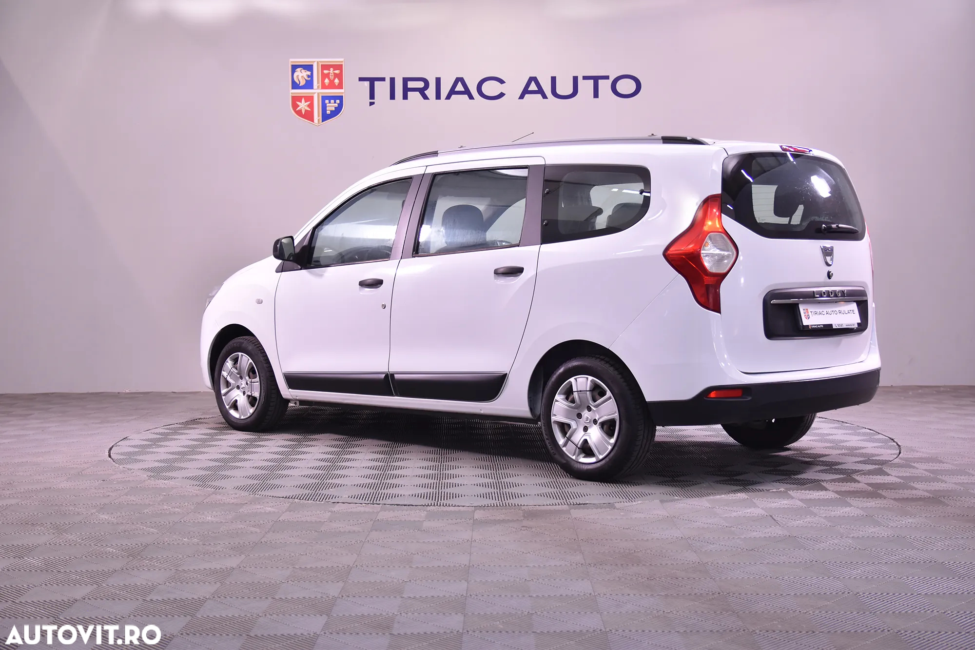 Dacia Lodgy - 3