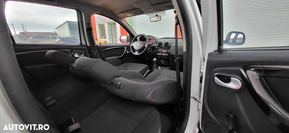 Dacia Duster SCe 115 4x2 Ambiance - 23