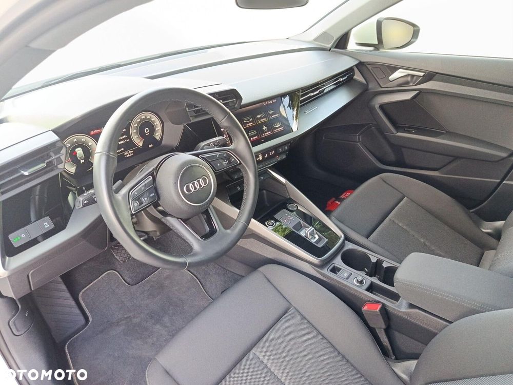 Audi A3 Sportback - 14