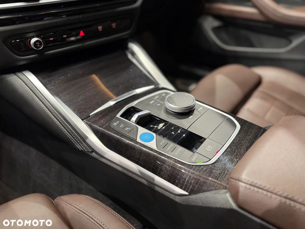 BMW i4 80.7kWh M50 - 12