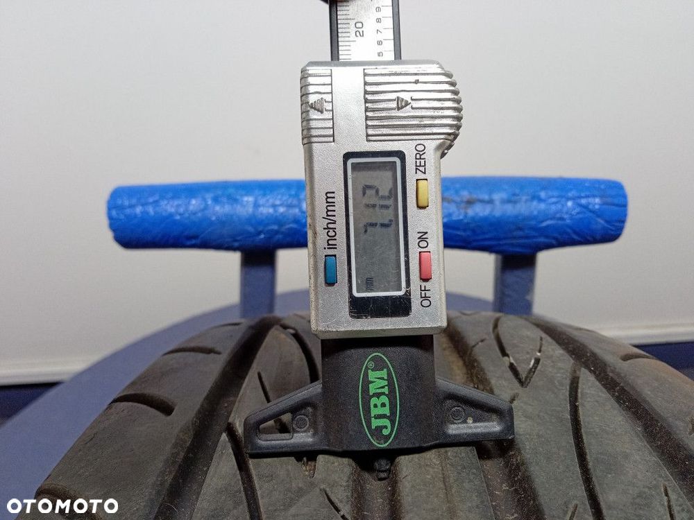 HONDA CIVIC IX FELGA ALUMINIOWA Z OPONĄ HL4899  5X114,3 7JX17 ET50 - 8