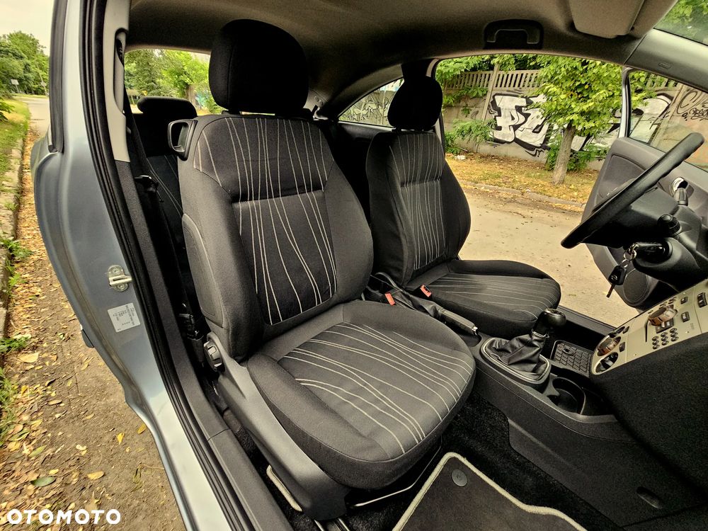 Opel Corsa - 15