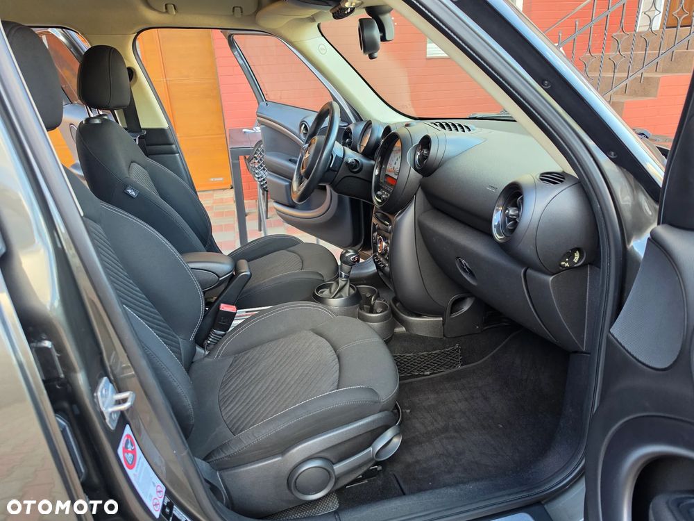 MINI Countryman Cooper SD All4 - 21