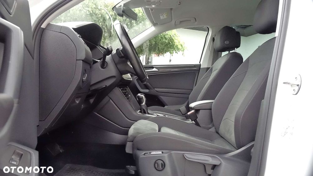 Volkswagen Tiguan - 21
