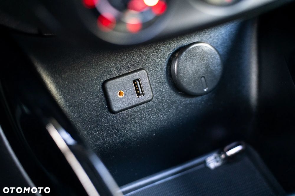 Opel Adam 1.4 Glam S&S - 17