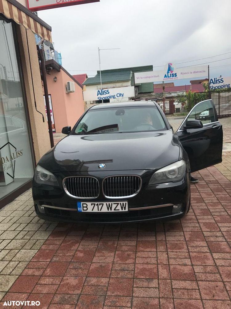 BMW Seria 7 740d xDrive Aut. - 3