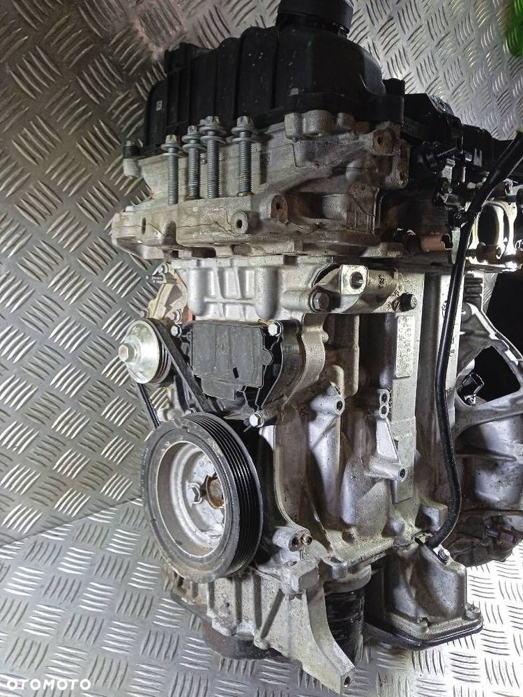 SILNIK BENZYNOWY BLOK OPEL CORSA F - 5