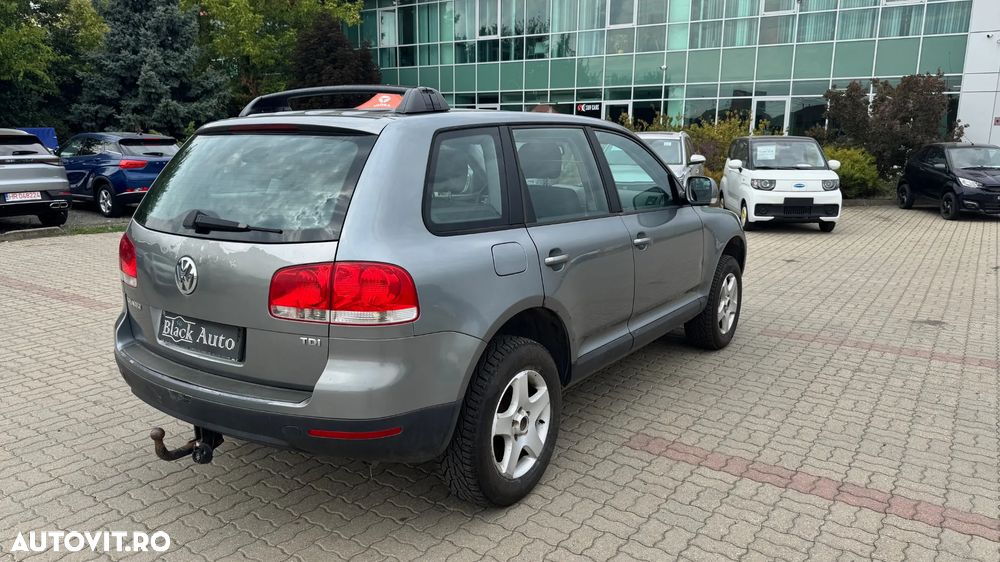 Volkswagen Touareg 2.5 TDI R5 Aut. - 3