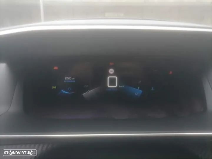 Peugeot 208 1.5 BlueHDi GT Line - 17