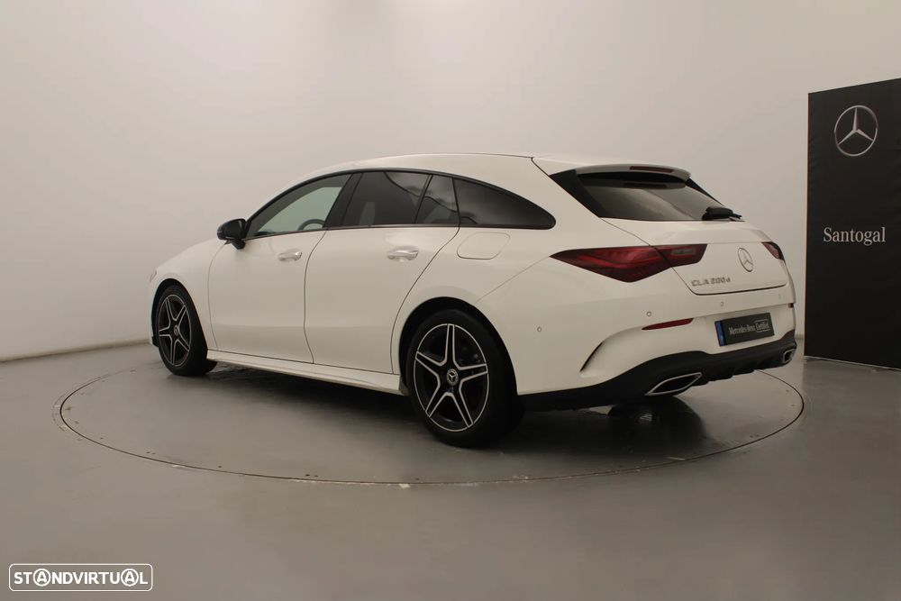 Mercedes-Benz CLA 200 d Shooting Brake AMG Line Aut. - 10